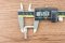 ข้อต่องอ 90°สแตนเลส (เกลียวนอก x หางไหล) 1/8"x6 mm