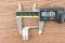 ข้อต่องอ 90°สแตนเลส (เกลียวนอก x หางไหล) 3/8"x6 mm