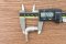 ข้อต่องอ 90°สแตนเลส (เกลียวนอก x หางไหล) 3/8"x6 mm