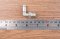 ข้อต่อลมแบบงอ 90° สแตนเลส 304 (เกลียวนอก x เสียบสาย) ขนาด 1/4" x 4 mm