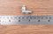 ข้อต่อลมแบบงอ 90° สแตนเลส 304 (เกลียวนอก x เสียบสาย) ขนาด 1/8" x 4 mm