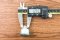 ถ้วยอัดจารบีแบบหมุน เกลียวนอก 1/4" BSP ความโตถ้วย 1" (24.7 mm)