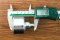 ถ้วยอัดจารบีแบบหมุน เกลียวนอก 1/4" BSP ความโตถ้วย 2" (48.5 mm)