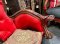 เก้าอี้โซฟาสไตล์ฝรั่งเศสสีแดงสด