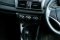 TOYOTA YARIS 1.2 J