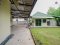 Live comfortably or run your business — This house does it all! For sale: a spacious 2-storey detached house on Ban Phaeo–Phra Prathon Road (Highway 375), Samut Sakhon. With 174.4 sq.wah of land and 260 sq.m. of usable space, this home features 4 bedrooms