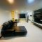 For Sale: Omni Tower Sukhumvit Nana Condominium, 65.92 sq.m., 1 Large Bedroom, 25th Floor, City View,Only 600 Meters from BTS Nana