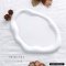 พร็อพถ่ายรูปสินค้าสวยๆ สไตล์ minimal จานปูนขาว