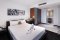 S33 SUKHUMVIT COMPLACE