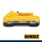DCB2104-B1 แบตเตอรี่ 20V MAX 4.0AH POWERPACK ขนาดบางฐานกว้าง เสริมยางกันลื่น "DEWALT" ดีวอลท์
