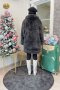 เช่าเสื้อโค้ทผู้หญิง  รุ่น Mantilla Comb Faux Fur Coat	2103GCF992FABR1