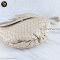 Bottega Intrecciato Shoulder Bag Lamb ขาวงาช้าง	แบรนด์เนมมือสอง