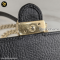 Gucci GG Interlocking Wallet On Chain Calf ดำ แบรนด์เนมมือสอง