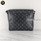 Louis Vuitton District pm Canvas Monogram Eclip แบรนด์เนมมือสอง