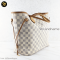 Louis Vuitton	Neverfull Azur MM