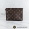 Louis Vuitton	Toiletry Pouch Monogram M47544	 ปี2020