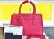 Prada Saffiano Lux Tote Peonia1 SHW size 25 กระเป๋าสีชมพูสดสีหายาก อะไหล่เงิน!! หายากที่สุดเลยค่ะ มือสอง สภาพมือหนึ่ง อุปกรณ์ ครบค่า