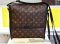 Louis Vuitton BASS Macassar Monogram กระเป๋าสะพายผู้ชาย ขนาดกลาง ฝาปิดแม่เหล็ก สุดเท่ค่า