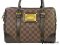 Louis Vuitton Berkeley Damier Canvas   - Used Authentic Bag กระเป๋า หลุยส์ วิตตอง เบอเกเร่ย์ ลายดามิเย่ แถบเหล็กโลโก้ด้านหน้าสีทอง สวยเด่น ทรงแข็ง ดีไซส์หนังหุ้มทั้งสี่มุม สายปรับสั้น ยาว สะพายไหล่ได้ค่าใบนี้ ของแท้ มือสอง สภาพดีค่ะ