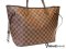 Louis Vuitton Neverfull MM Damier Canvas  - Used Authentic Bag กระเป๋าหลุยส์ วิตตอง เนฟเวอร์ฟูล ลายดามิเย่ ไซส์ M ด้านในสีแดง สภาพดีค่ะ ของแท้มือสอง สภาพดีค่ะ
