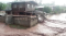 ฝนตกบนภูเขาหลายชั่วโมงส่งผลให้เกิดน้ำป่าหลากท่วมหมู่บ้านสะพานข้ามหมู่บ้านได้รับความเสียหาย