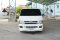 TOYOTA HIACE 2.5 2010 MT