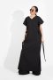 BLACK SOFT STRUCTURED SHOULDER MAXI DRESS   - มินิมอลแม็กซี่เดรสสีดำ โครงสร้างไหล่สองชั้นแบบ double layered
