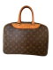 กระเป๋าถือ LV Deauville MM