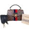กระเป๋าสะพาย Louis Vuitton