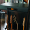 Lanthem | DMI-305DT ตู้กีตาร์ควบคุมความชื้น Dry Cabinet สำหรับ 4 ตัว