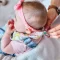 MARCUS & MARCUS ผ้ากันเปื้อนผ้าพันคอ Organic Bandana Pacifier Bib พร้อมจุกนมซิลิโคน