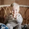 MUSHIE ยางกัดซิลิโคนคล้องมือ Teether No-Drop