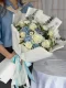 FW011 bouquet of white roses