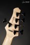MTD Kingston Super 5 String, Maple Board, Super Blue