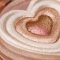 (Limited Edition) essence LOVE IT A CHOCO' LOT! highlighter glaze 01 - เอสเซนส์ เลิฟ อิท อะ ช็อคโก ล็อต ไฮไลเตอร์แกลซ 01