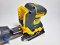 เครื่องขัดกระดาษทรายDewalt ไร้สาย DCW200N 18V สี่เหลี่ยม (เครื่องเปล่า)