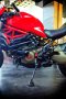 ducati monster821 m821 ซื้อขายรถดูคาติมือสอง ราคาถูก ducati for sale ของแต่ง อะไหล่แต่ง termignoni ท่อเทอมิ ครอบคลัชใส ปั๊มเบรมโบ้ brembo rcs กันสะบัดโอลิน การ์ดปั๊มน้ำ
