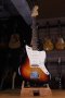 Fender American Professional Jazzmaster 2017 Sunburst (3.7kg)